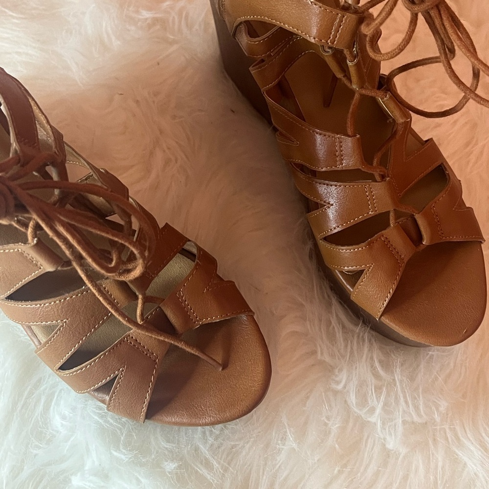 STEVE MADDEN KENWAY BROWN